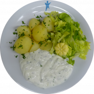 In unserer Cafeteria heute: Kräuterquark mit Butter (19),Kartoffeln und Garnitur