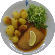 Hähnchenbrustfilet Nicole mit Frischkäse-Füllung und Zitrone (19,21,54,81) mit Geflügelsoße (49,54,81) und Rosmarinkartoffeln (49) dazu kleiner Frisee-Salat