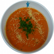 Vegan: Leichte Tomaten-Couscous-Suppe (2,18,49,81) dazu Natursauerteigbrot (81,82)